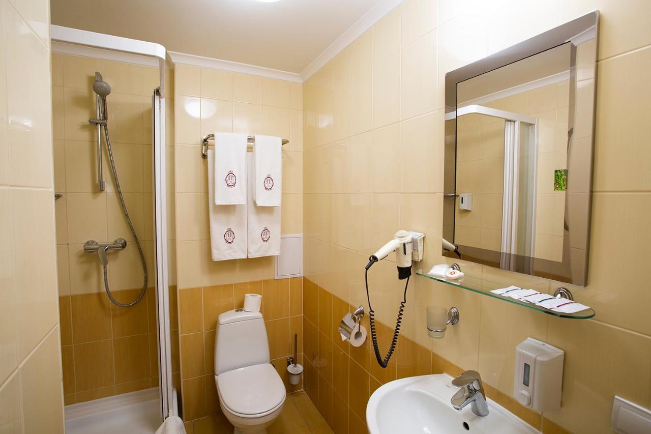 Bratislava Hotel Kiev Buitenkant foto
